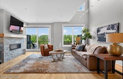312 Harborside Drive, Schenectady, NY 12303