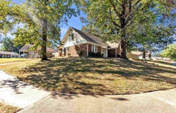 6387 BENT OAK Ln, Memphis, TN 38115