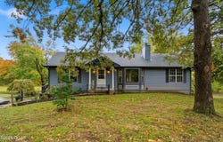 13925 Ballard Loop, Carthage, MO 64836