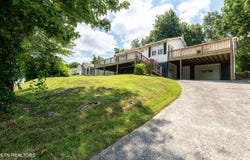 1314 Goldleaf St, Maryville, TN 37801