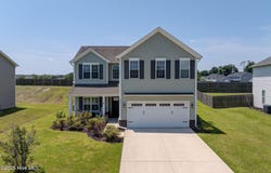 463 Avendale Drive, Rocky Point, NC 28457