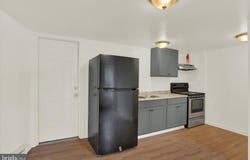 110 E MARKET STREET, WILLIAMSTOWN, PA 17098