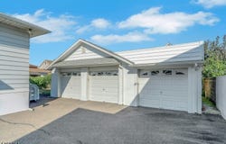230 Lincoln Pl, Garfield City, NJ 07026-1732