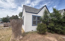 1012 W 3rd Street, Portales, NM 88130