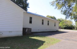 1440 19th Ave, Humboldt, TN 38343