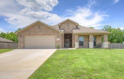 710 Wisteria Lane, Carl Junction, MO 64834