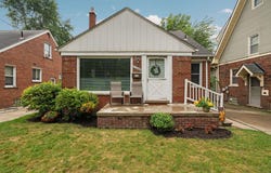 11328 Seminole, Redford, MI 48239