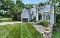 5329 Park Street, Shawnee, KS 66216