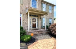 392 FLIGHT O ARROWS WAY, MARTINSBURG, WV 25403