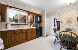 36738 Roycroft Street, Livonia, MI 48154