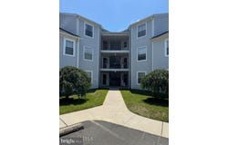 1916 WATERS EDGE DRIVE, TOMS RIVER, NJ 08753