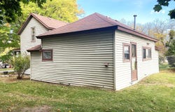209 W Gilson Street, Edmore, MI 48829