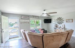 100 S LARAND DRIVE, Holts Summit, MO 65043