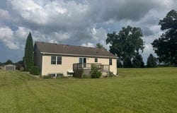 5980 S 265 E, Wolcottville, IN 46795