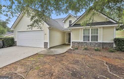 69 Paxton, Newnan, GA 30263