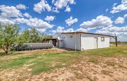 152 John Ayers, Carrizo Springs, TX 78834