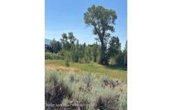 1121 Rainbow Loop, Driggs, ID 83422