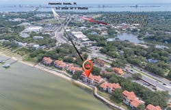 90 Baybridge Dr, Gulf Breeze, FL 32561