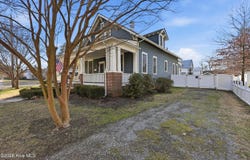 501 N Broad Street, Edenton, NC 27932