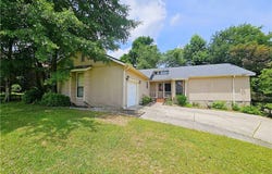 918 Dandridge Drive, Fayetteville, NC 28303