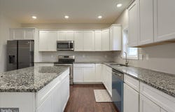 20 STEEPLE CHASE DRIVE, YORK HAVEN, PA 17370
