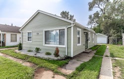 2749 W 12th Avenue, Gary, IN 46404