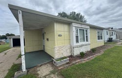 2423 Avenue G, Fort Madison, IA 52627