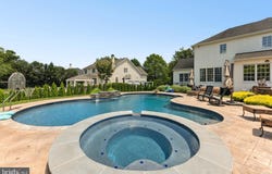 125 ADDIS DRIVE, SOUTHAMPTON, PA 18966