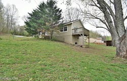 3660 Browder Hollow Rd, Lenoir City, TN 37771