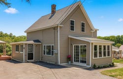 25 Mill Street, Epping, NH 03042
