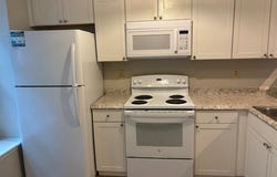 943 W Chatham Street, Cary, NC 27511