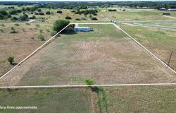 406 Jonah Lane, McGregor, TX 76657