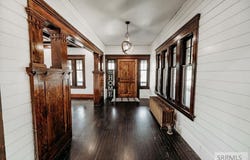 210 N Bridge Street, St Anthony, ID 83445