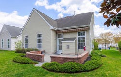 23 Lewis Dr Dr, Mays Landing, NJ 08330