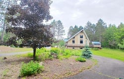 5465 Fawn Trail Rd, Duluth, MN 55811