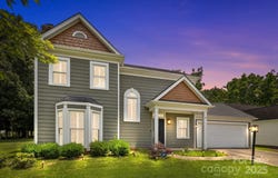9121 Four Acre Court, Charlotte, NC 28210