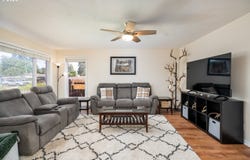 33218 SW DAY ST, Scappoose, OR 97056