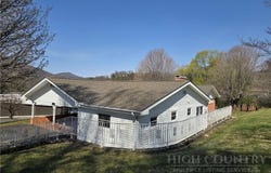 119 Forest Hill Dr, West Jefferson, NC 28694