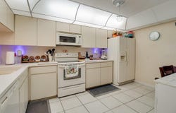 8 ESCONDIDO CIRCLE, ALTAMONTE SPRINGS, FL 32701