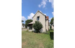 1222 W Franklin, Elkhart, IN 46516