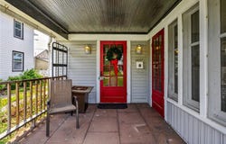 719 Robbins Avenue, Niles, OH 44446