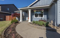 177 SW MT MAZAMA ST, McMinnville, OR 97128