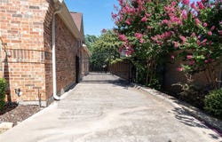 3204 Hidden Springs Drive, Corinth, TX 76210
