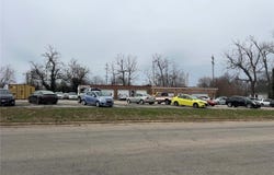 411 E COMMERCIAL Street, Lebanon, MO 65536