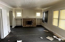 671 W HURON Street, Pontiac, MI 48341