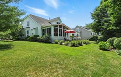 43 Champlain Cir, Plymouth, MA 02360