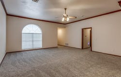 17112 Valley Crest, Edmond, OK 73012