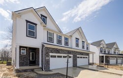 2097 Glenmont Drive, Brunswick, OH 44212