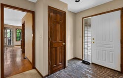 4305 Quail Pointe Rd, Lawrence, KS 66047