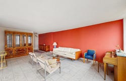300 Winston Drive, Cliffside Park, NJ 07010